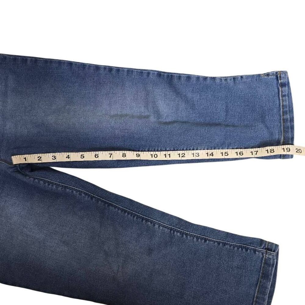 Curve Appeal Crop Capri Jeans Stretch Medium Wash Mid Rise Side Slits Sz 10/30 - Picture 5 of 10